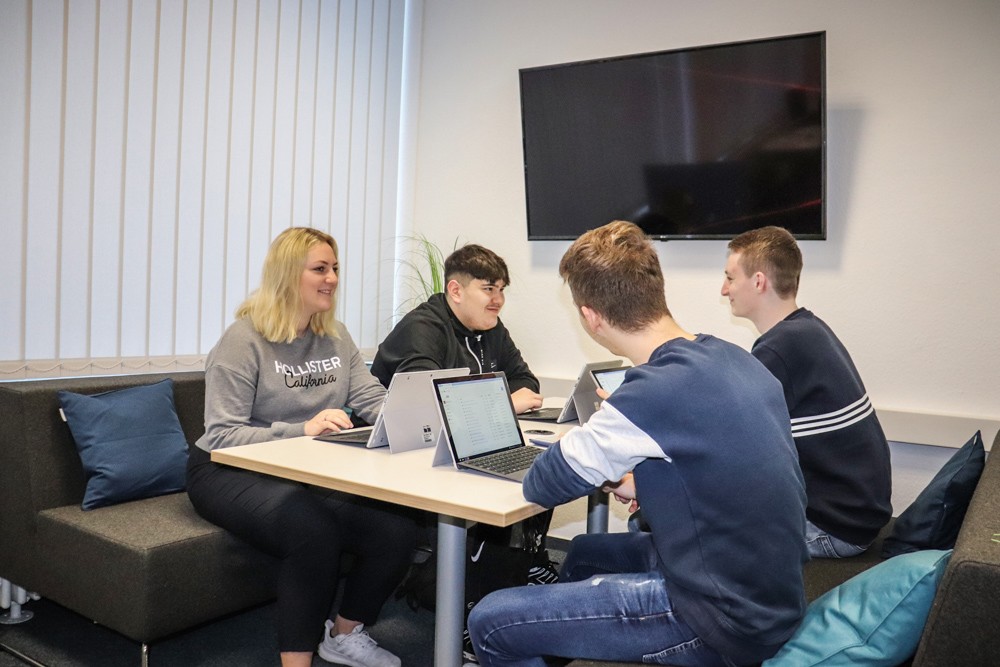 Kollaboratives Arbeiten in der Work Lounge